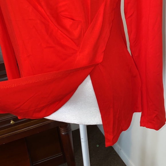 NWOT Vince Camuto Top - Picture 7 of 9